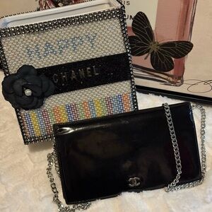 Chanel Patent Leather Flap Long Yen Wallet. Authentic